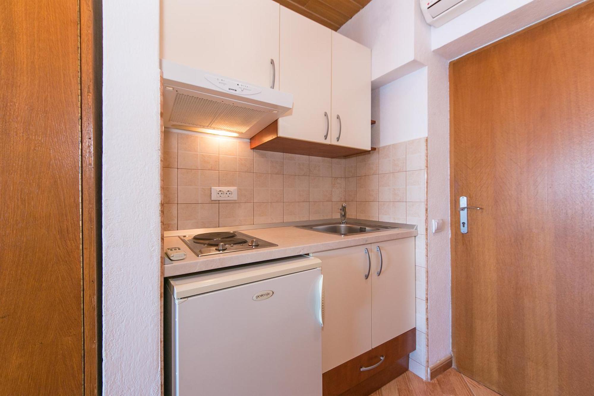Apartments And Rooms By The Sea Brela, Makarska - 2752 Quarto foto