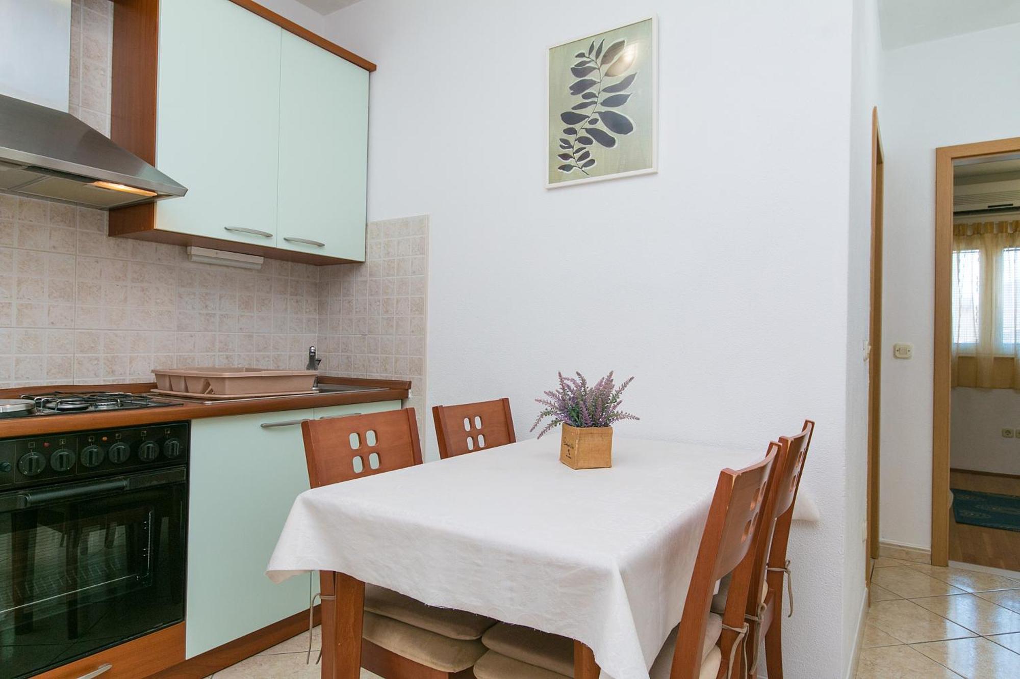 Apartments And Rooms By The Sea Brela, Makarska - 2752 Exterior foto