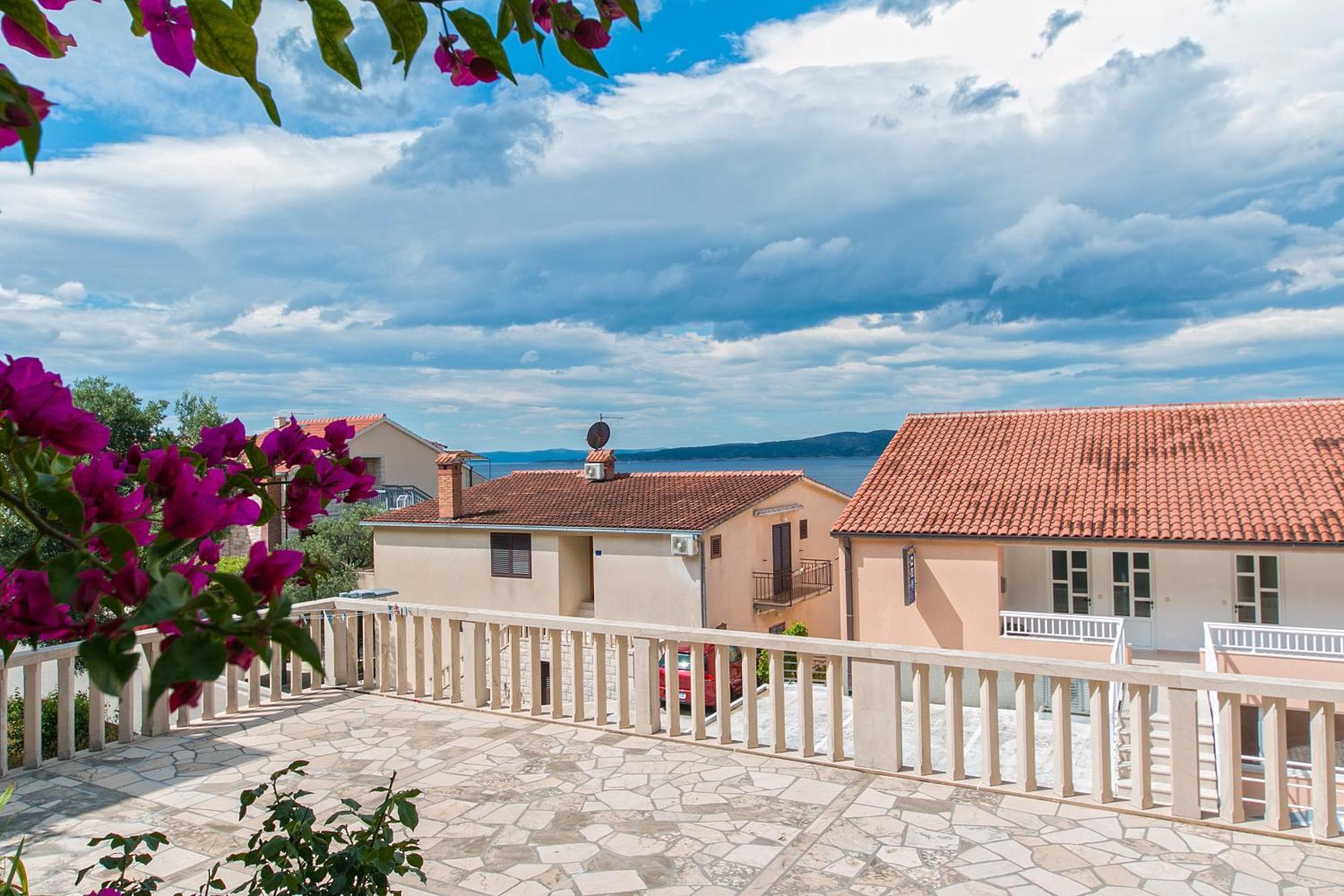 Apartments And Rooms By The Sea Brela, Makarska - 2752 Exterior foto