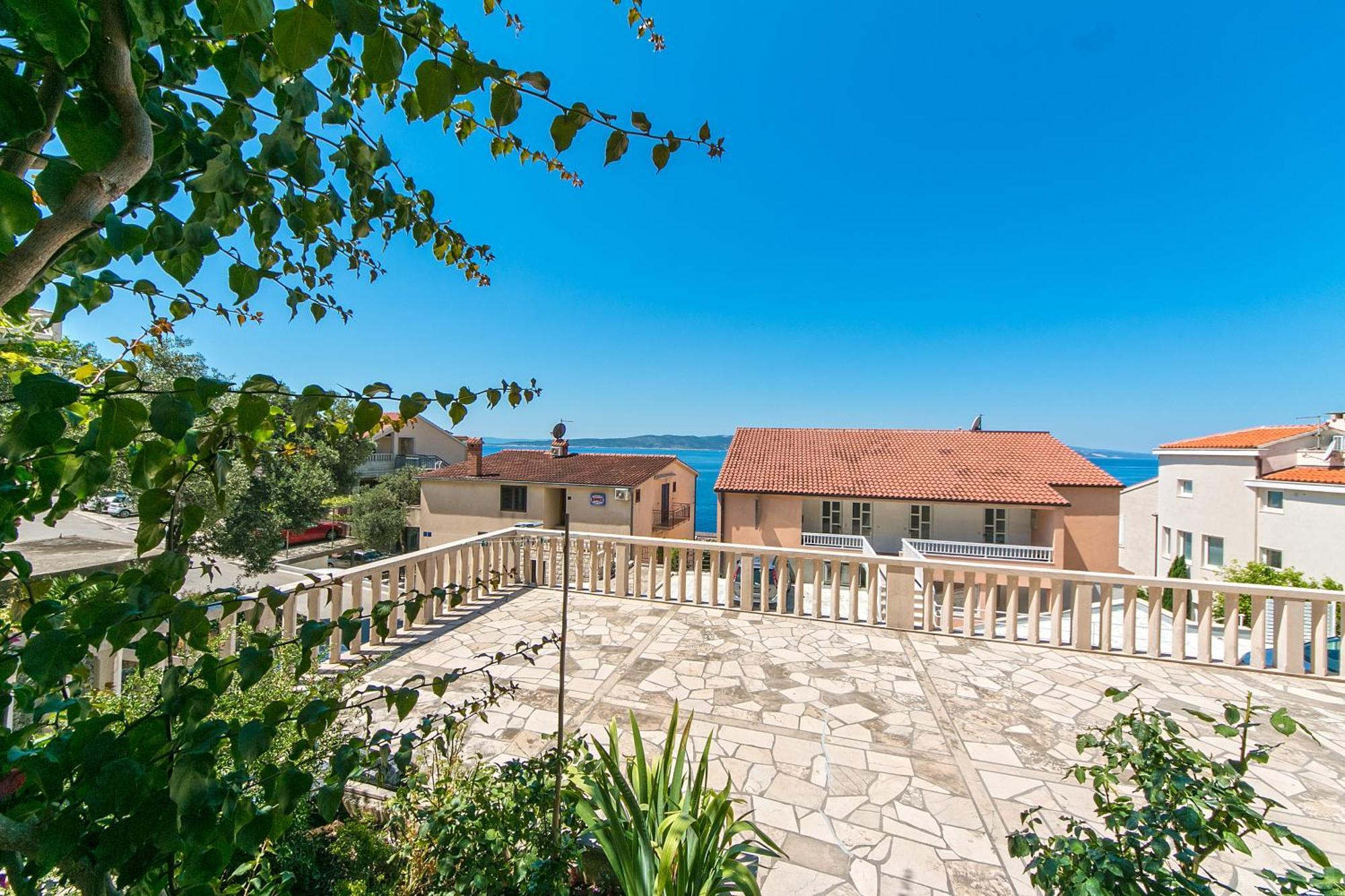 Apartments And Rooms By The Sea Brela, Makarska - 2752 Exterior foto